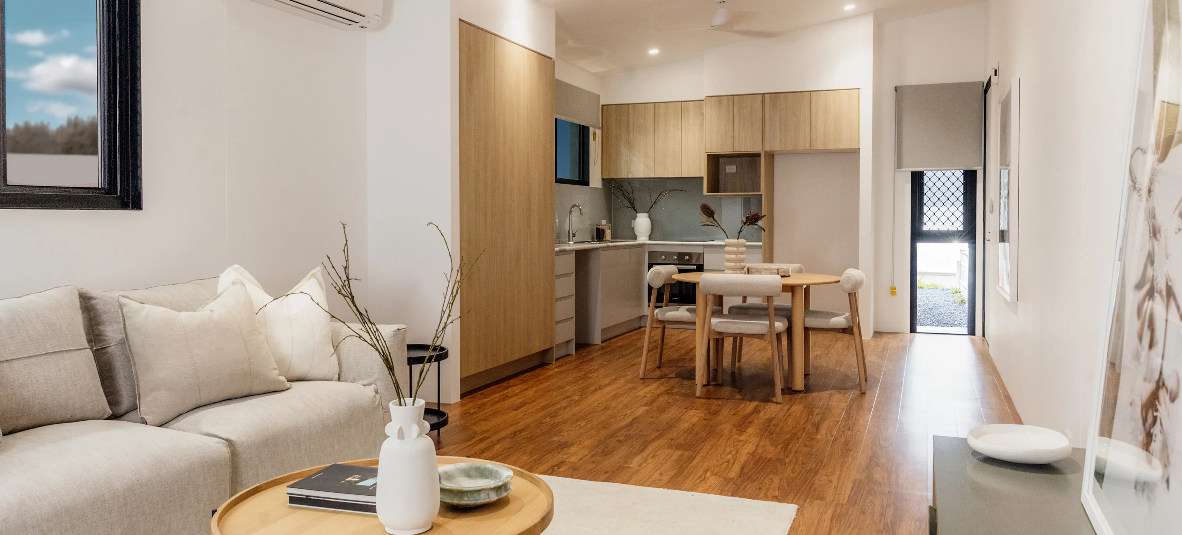 Mondpods Staff Accommodation Banner2 1@2x