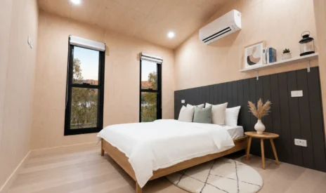 Modular accommodation Lake Argyle - ModnPods, Discovery Resorts bedroom